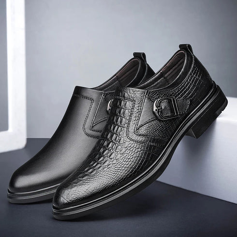 Men's Casual Leather Shoes Comfortable Slip-On Design for Business and Everyday Wear